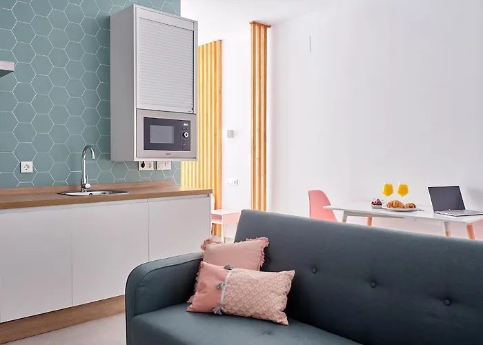 9 Nidos Centrica - Nuevo * Plasencia